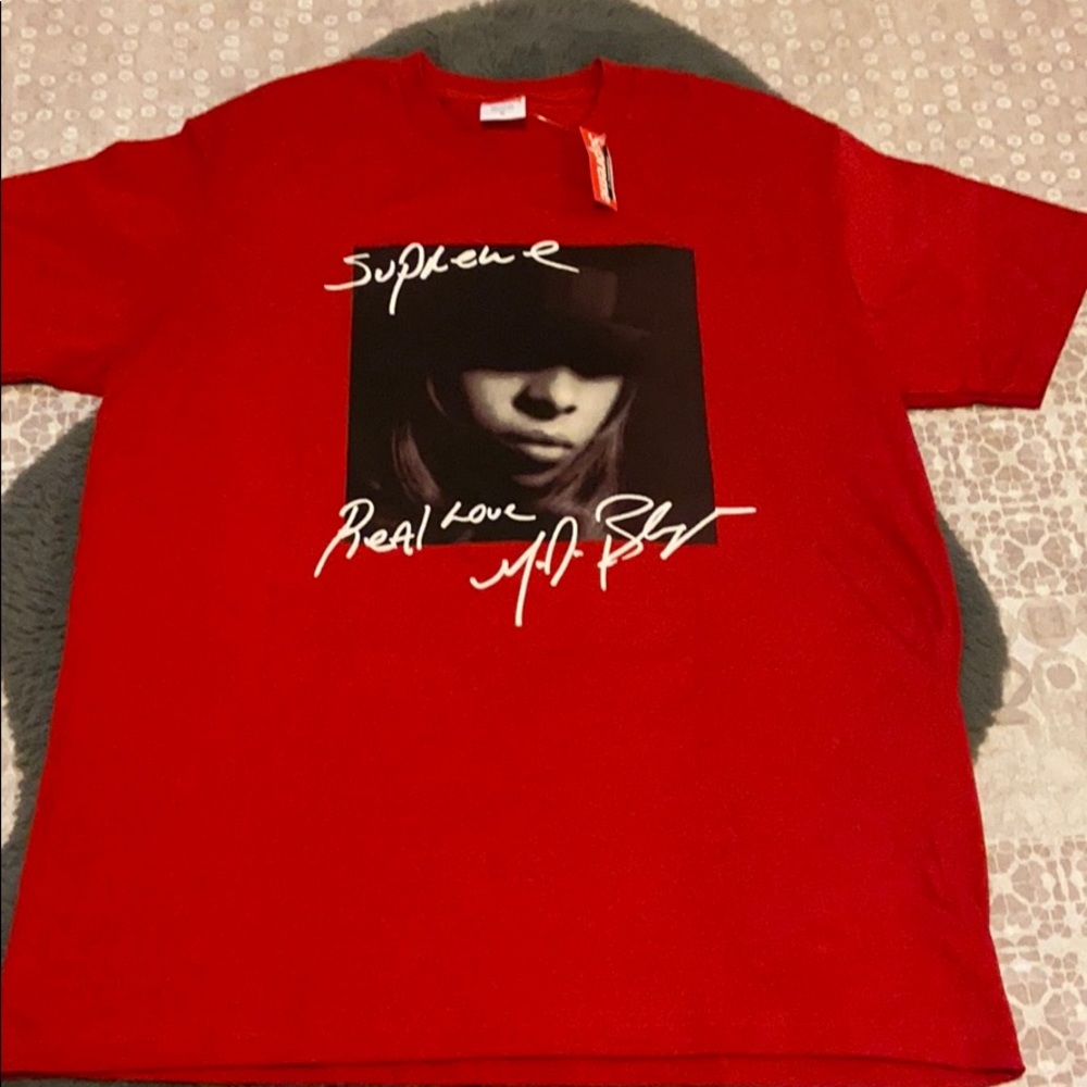 Supreme | Mary J Bling in red